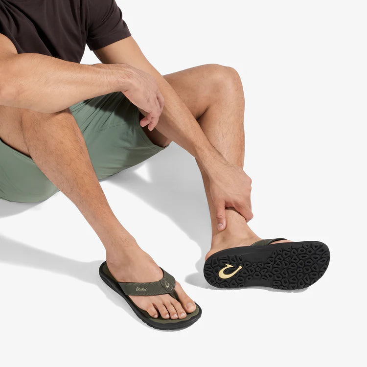 OluKai Ohana Men's Beach Sandals
