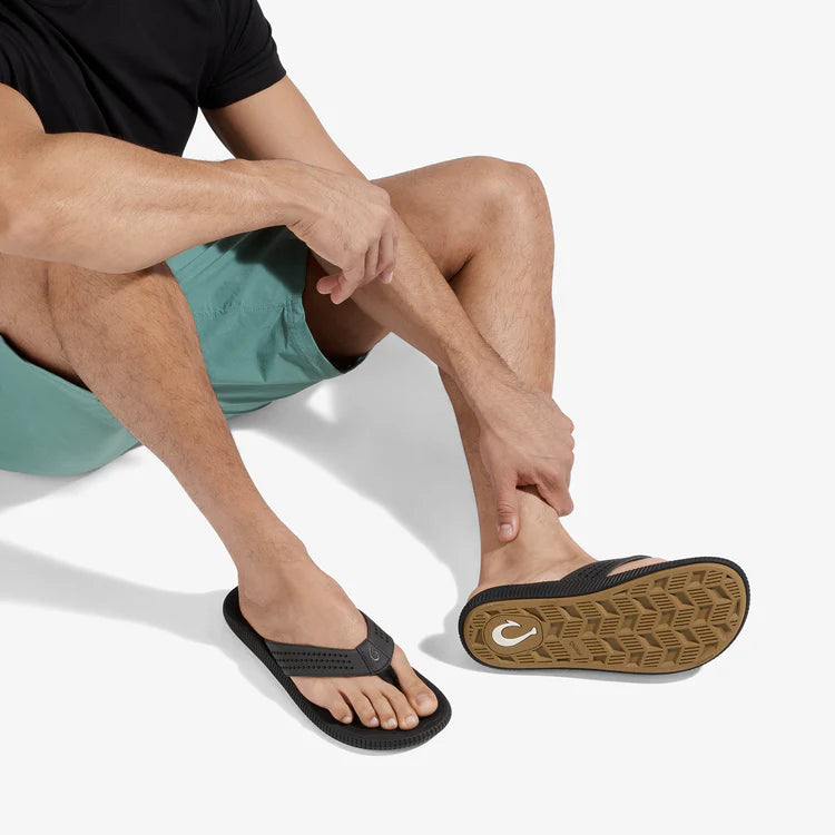 OluKai Ulele Men's Beach Sandals