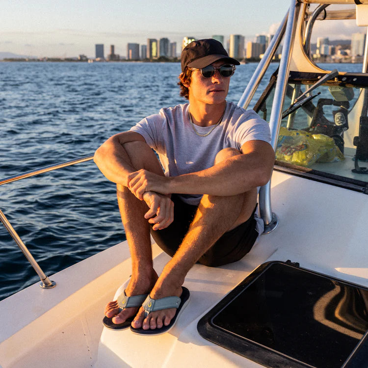 OluKai Ahi Kai Men's Beach Sandals
