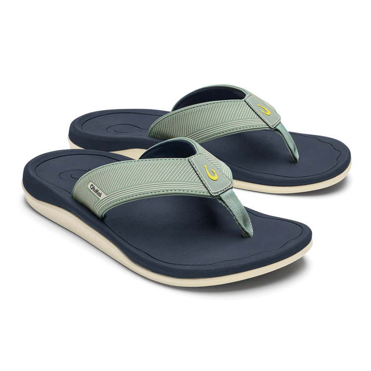 OluKai Ahi Kai Men's Beach Sandals