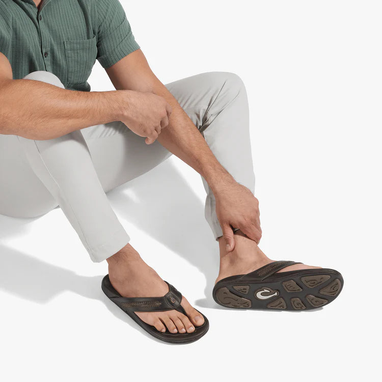 OluKai Mea Ola Mano Men's Leather Sandals