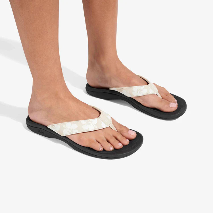 OluKai Ohana Women's Beach Sandals