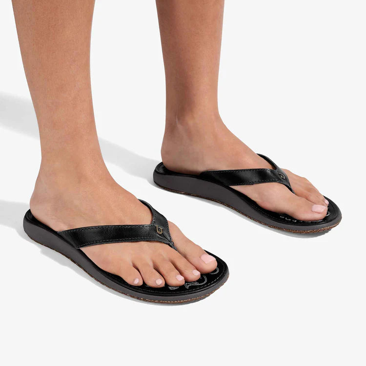 OluKai Paniolo Women's Leather Sandals