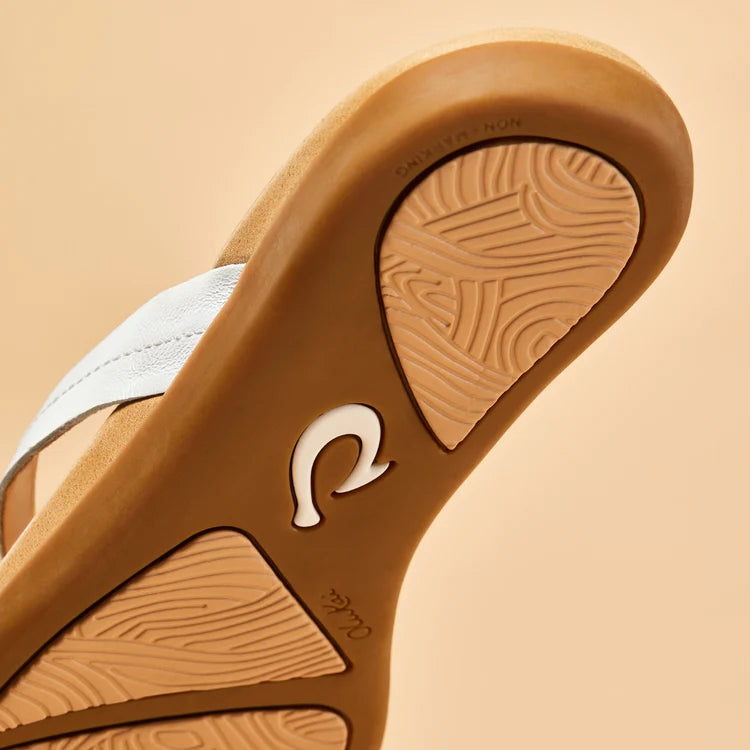 OluKai Honu Women's Leather Sandals