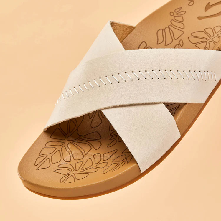 OluKai Women's Kīpe‘a ‘Olu Slide Sandals