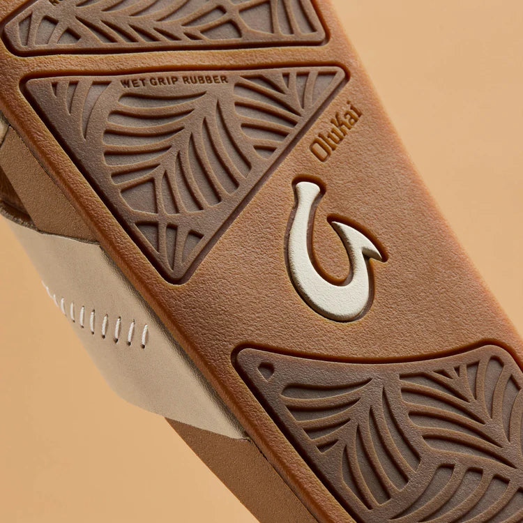 OluKai Women's Kīpe‘a ‘Olu Slide Sandals