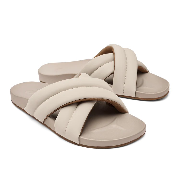 OluKai Women's Hila Slide Sandals