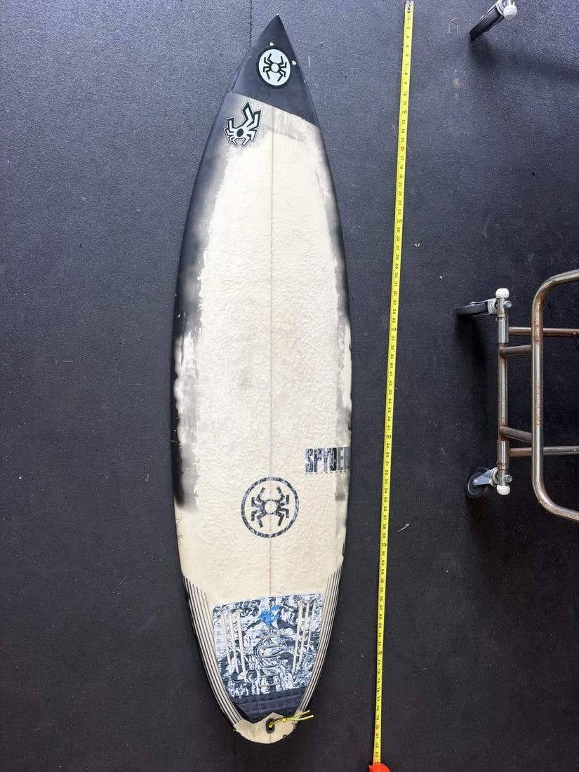 Spyder Surf · 5'11" — Deck (measuring tape on right)