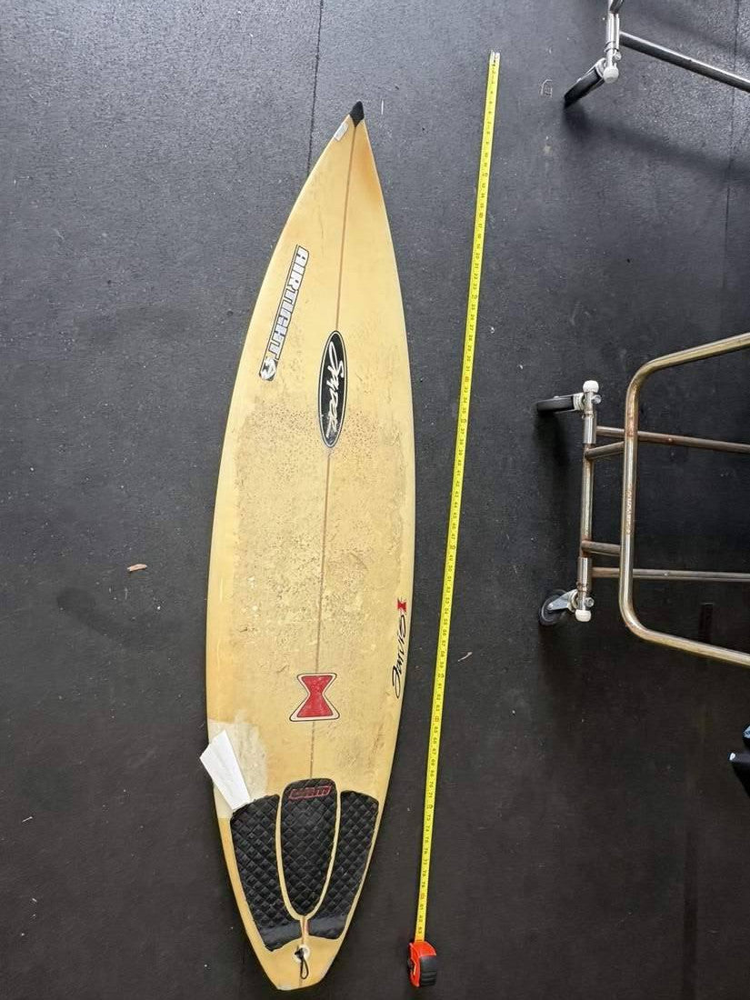 Spyder · 6' Deck, nose up and yellow tape right