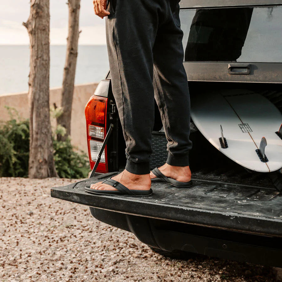Reef Men’s Cushion Phantom 2.0 Flip-Flops
