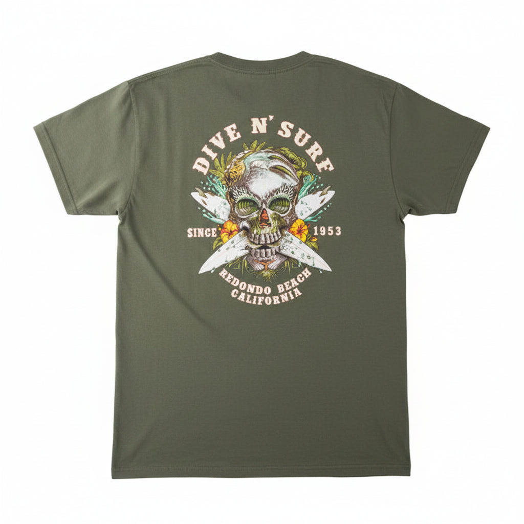 Dive N’ Surf Men’s Skull Surfboard Cross Short Sleeve T-Shirt