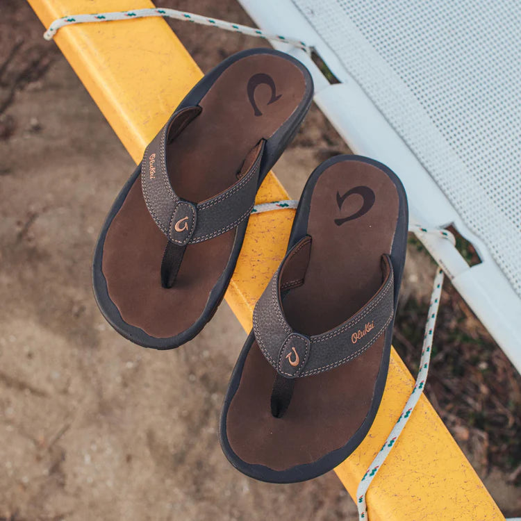 OluKai Ohana Men's Beach Sandals