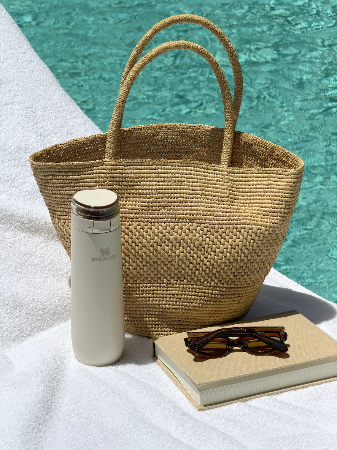 Stanley The FlowState™ Spring Bottle 20 OZ