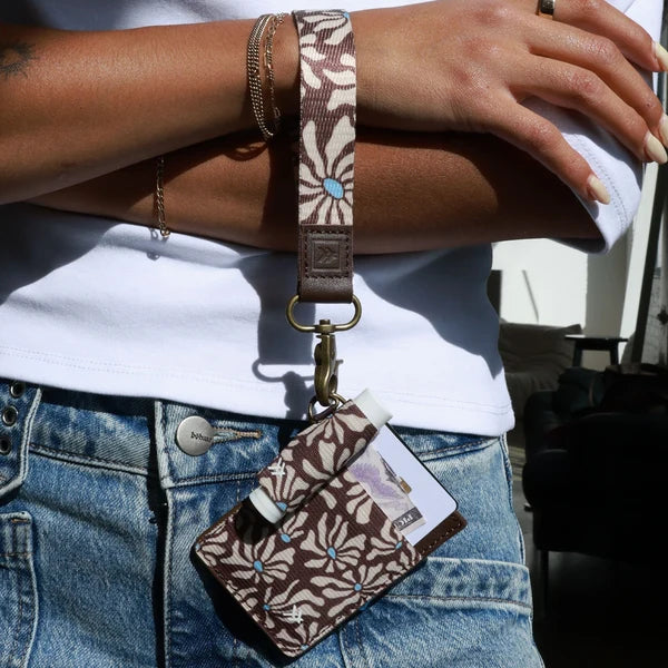 Thread Wallets Dazed Wristlet Keychain