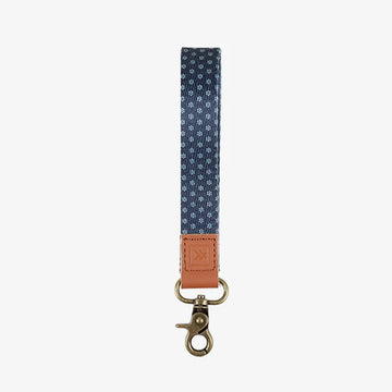 Thread Macall Wristlet Keychain