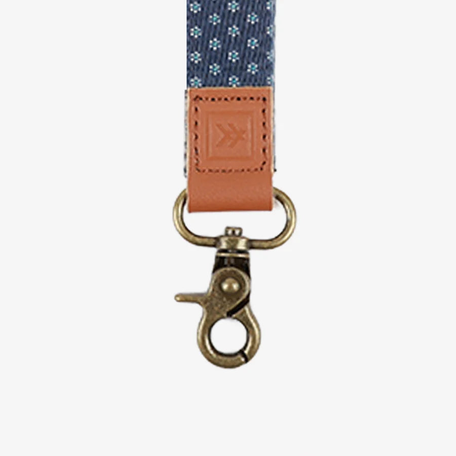 Thread Macall Wristlet Keychain